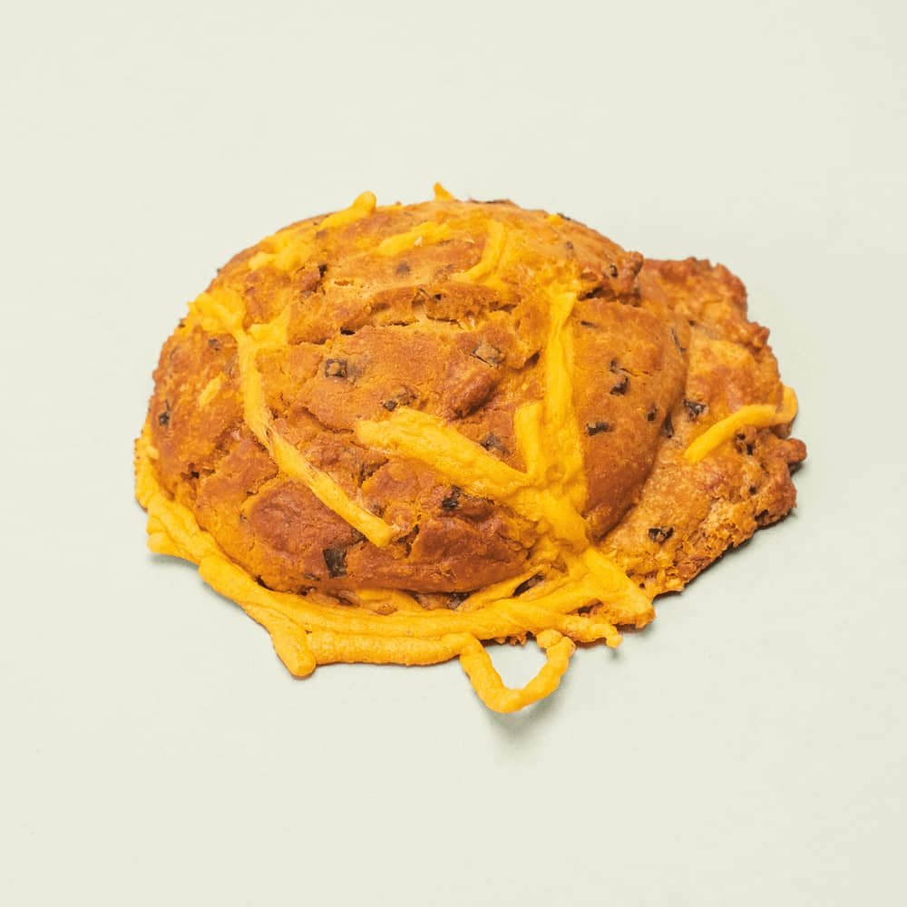 cheddar chive scone